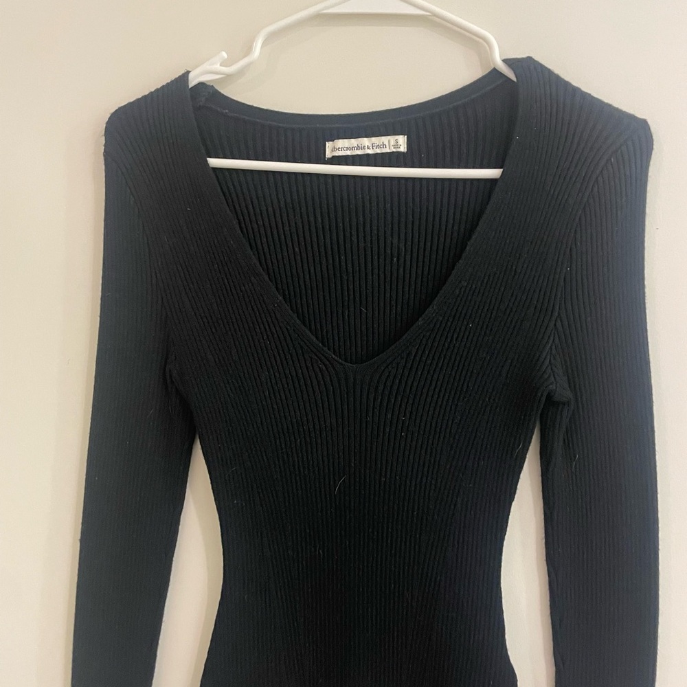 Abercrombie & Fitch Black Ribbed V-Neck Long Sleeve Bodysuit